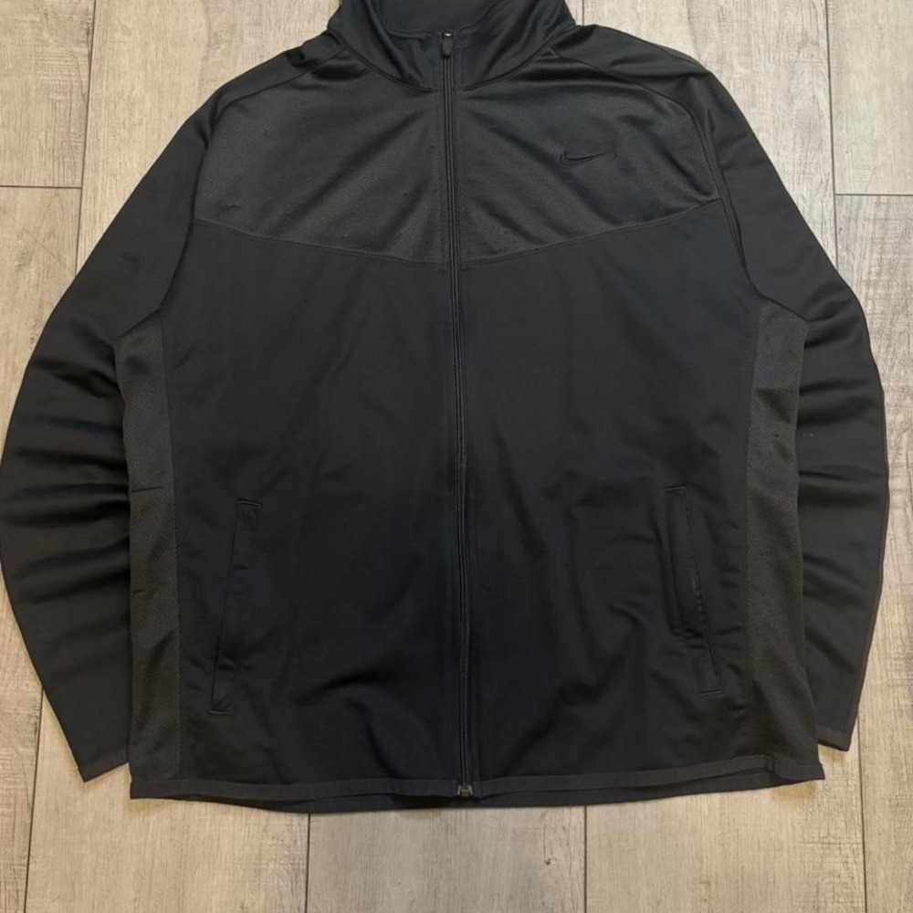 Nike black sportswear jacket Size‎ xl men